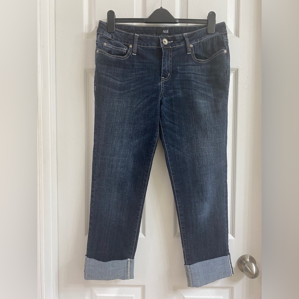 a.n.a. A New Approach Women’s Cropped Jeans Size 12